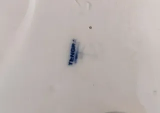 Figura porcelana mujer con flores