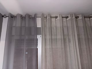 Barra y cortinas para salón