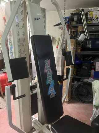 Máquina Multifunción BH Compact Gym