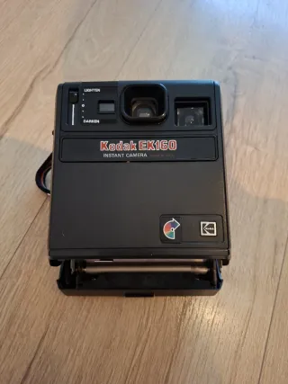 Cámara Instantánea Kodak EK160 Negra