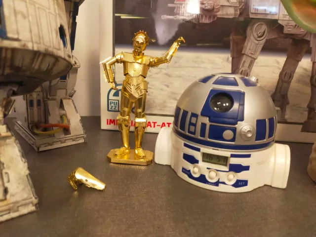 Lote Star Wars: Figuras y Caja