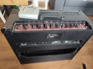 Amplificador VOX AC30 CC1