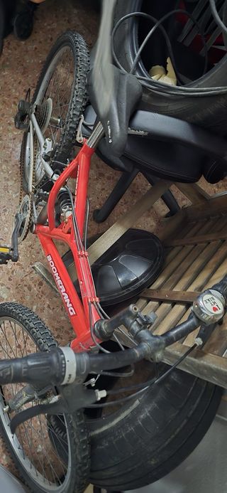 Bicicleta Boomerang Roja Montaña