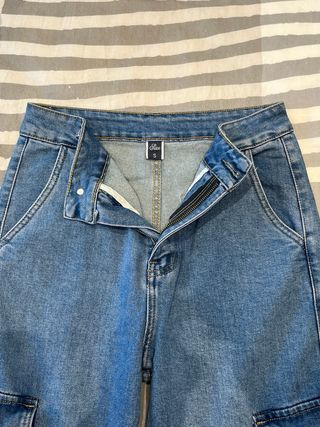 Pantalón vaquero mujer pernera ancha nuevo.