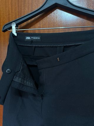 Pantalón de vestir negro Zara