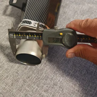 Tubo de escape moto carbono