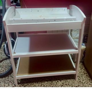 Cambiador de bebé blanco