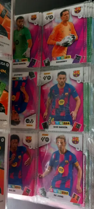 Cromos Adrenalyn XL 25-26