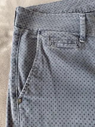 Pantalone chino uomo blu pois