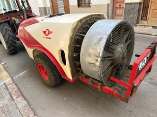 Tractor Fiatagri New Holland 60-86 y Mañez Lozano