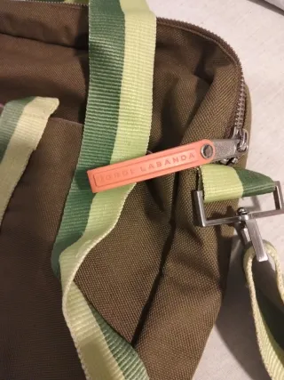 Bolso bandolera con estampado de chica