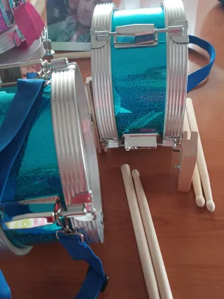 In vendita: 2 tamburi infantili blu