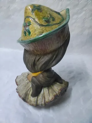 Figura Lladro Mujer Vestido Volantes