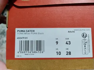 Zapatillas Puma Blancas y Negras