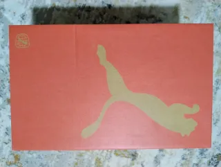 Zapatillas Puma Blancas y Negras