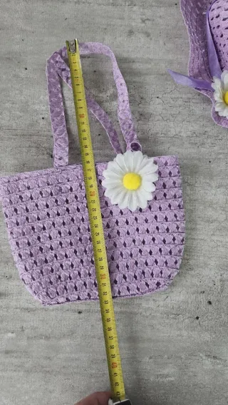 Set borsa e cappello lilla con fiore