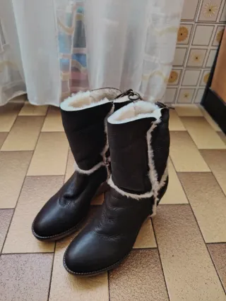 Stivaletti invernali Moncler 38