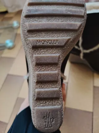 Stivaletti invernali Moncler 38