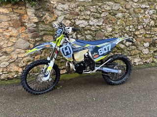 Husqvarna TE 300 Enduro