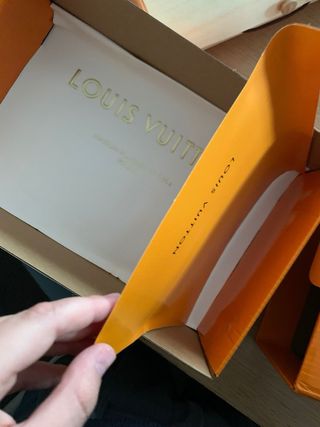 Louis Vuitton Rojas y Blancas