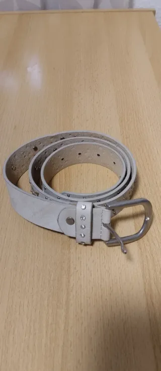 Cinturón de mujer beige y plateado 95 cm