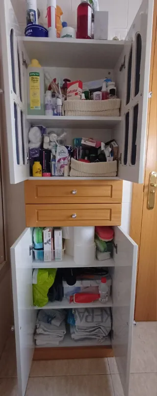 Conjunto espejo y mueble baño