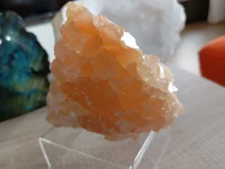 Gran pieza de calcita naranja 850 gramos