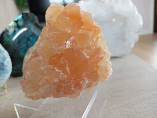 Gran pieza de calcita naranja 850 gramos