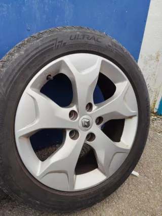 4 Llantas 4 neumáticos  205/55R17 95W