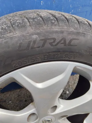 4 Llantas 4 neumáticos  205/55R17 95W
