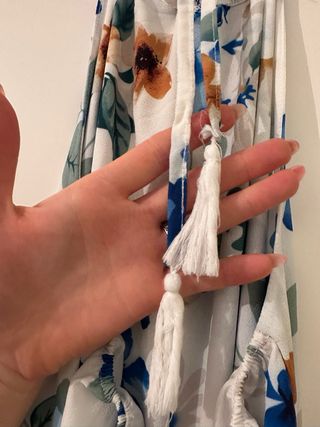 Vestito estivo floreale bianco e blu