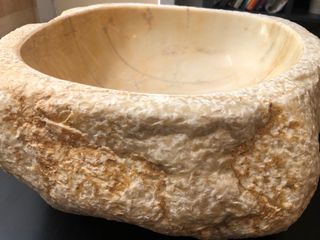 Lavabo de piedra natural