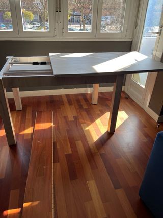 Mesa de comedor plegable de madera