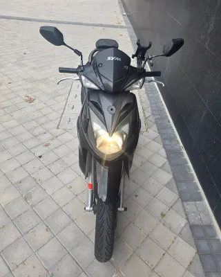 Ciclomotor SYM Scooter Negro Automático