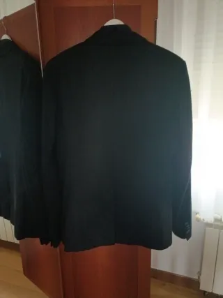 Traje de chico Zara negro