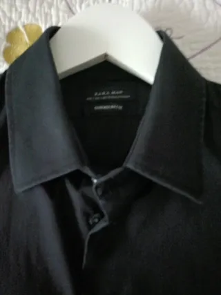 Traje de chico Zara negro