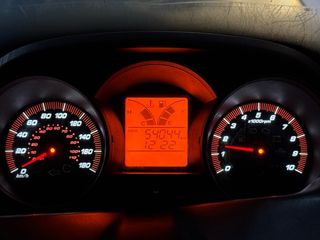 Kymco Super Dink 300i ABS Scooter Amarillo