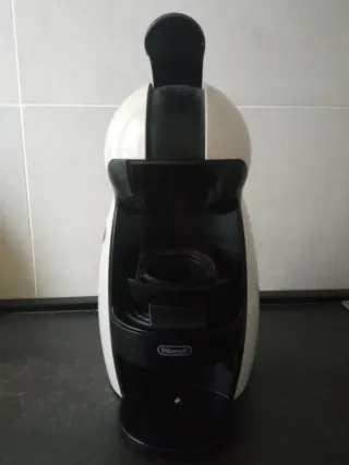 Macchina Caffè Nescafé Dolce Gusto