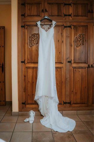 Precioso vestido de novia de la marca La Sposa,