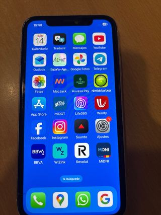 iPhone XR Apple
