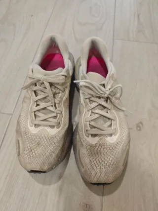 Nike ZoomX Invincible Run Flyknit