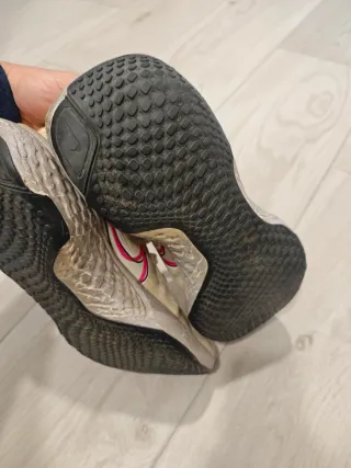 Nike ZoomX Invincible Run Flyknit