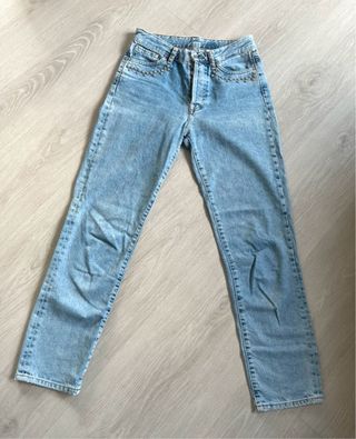 Jeans H&M Vintage Fit Talle Alto Tachuelas