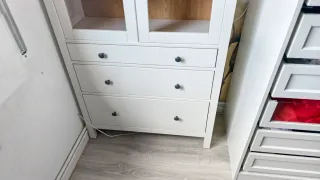 Vitrina Hemnes Ikea Madera y Cristal