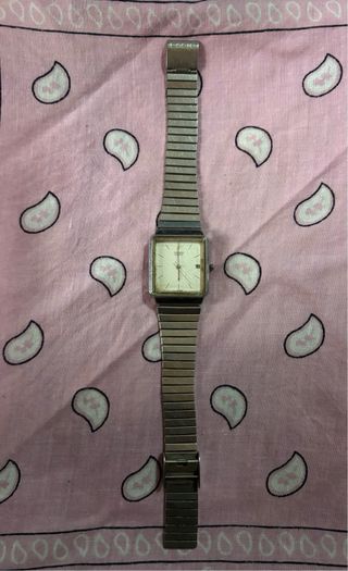 Reloj Casio AQ-230A-1DMQY Unisex