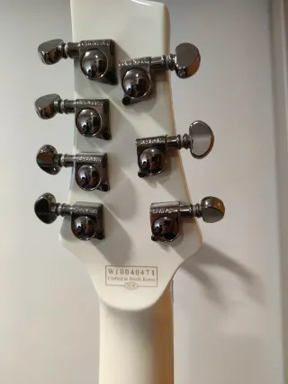 Schecter Hellraiser C-7 FR GW 18V. Floyd Rose®