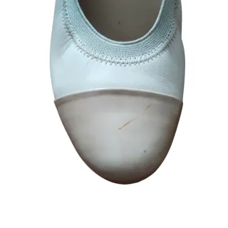 Zapatos cuña ELX crema puntera camel