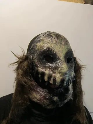 Máscara de silicona terrorífica