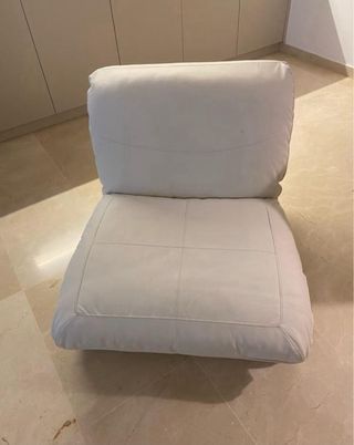 Sillón cama de piel