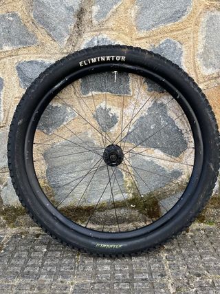 Llanta Specialized trasera 27.5